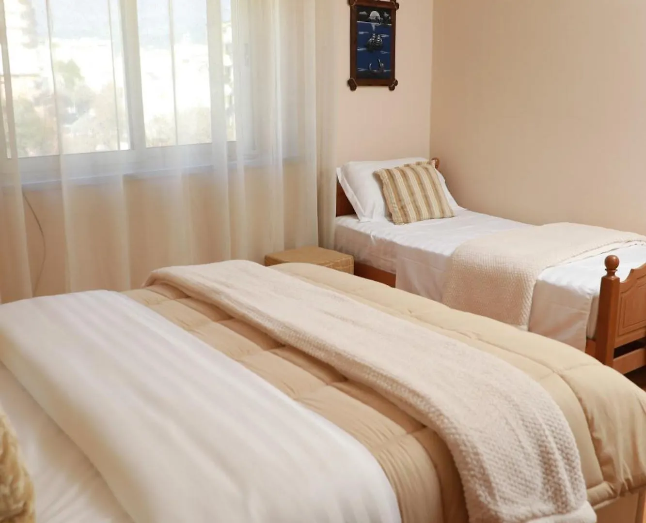 Central Fortuzi Apartment Tirana Albanien