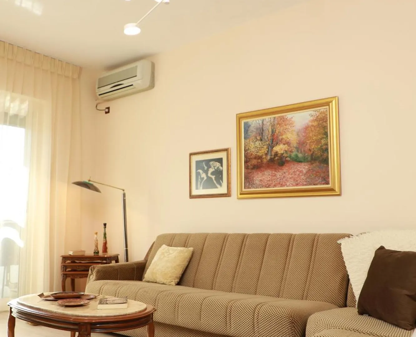 Central Fortuzi Apartment Tirana