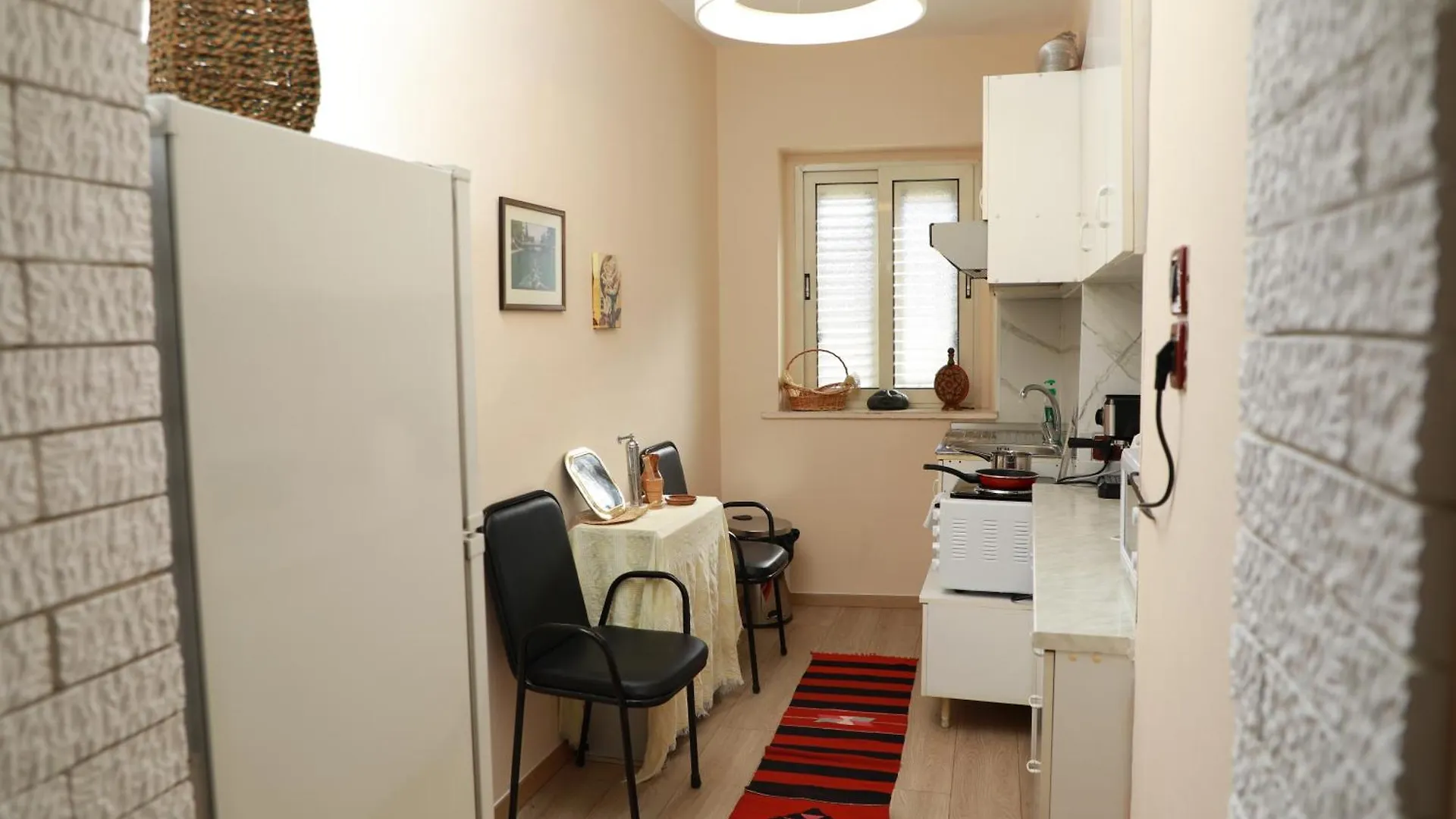 Central Fortuzi Apartment Tirana 0*,